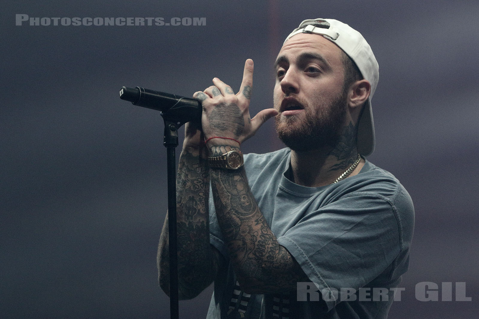 MAC MILLER dancing feet